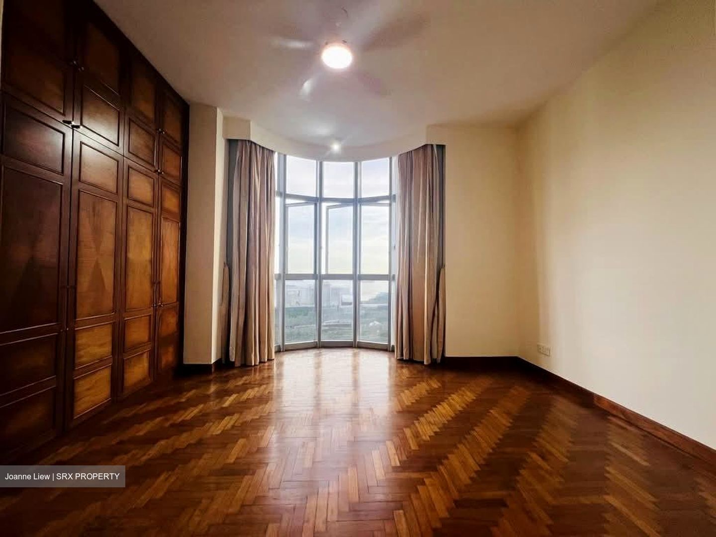 The Bayshore (D16), Condominium #574497411